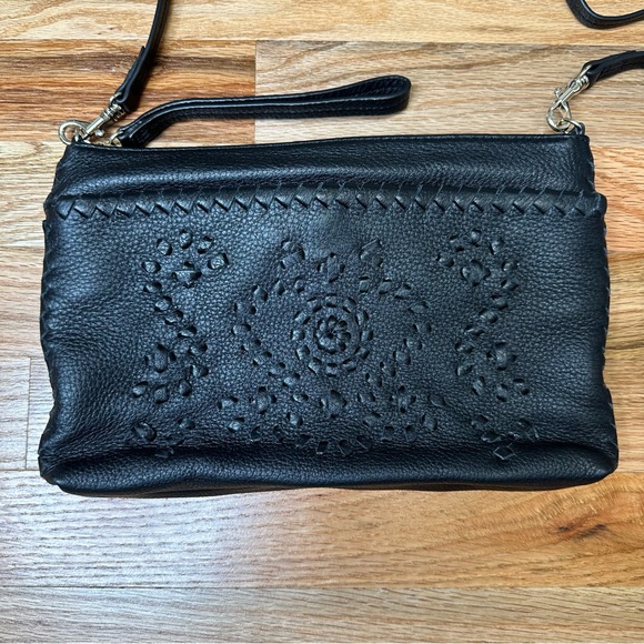 EUC Black JACK ROGERS crossbody wristlet clutch bag - Picture 4 of 4